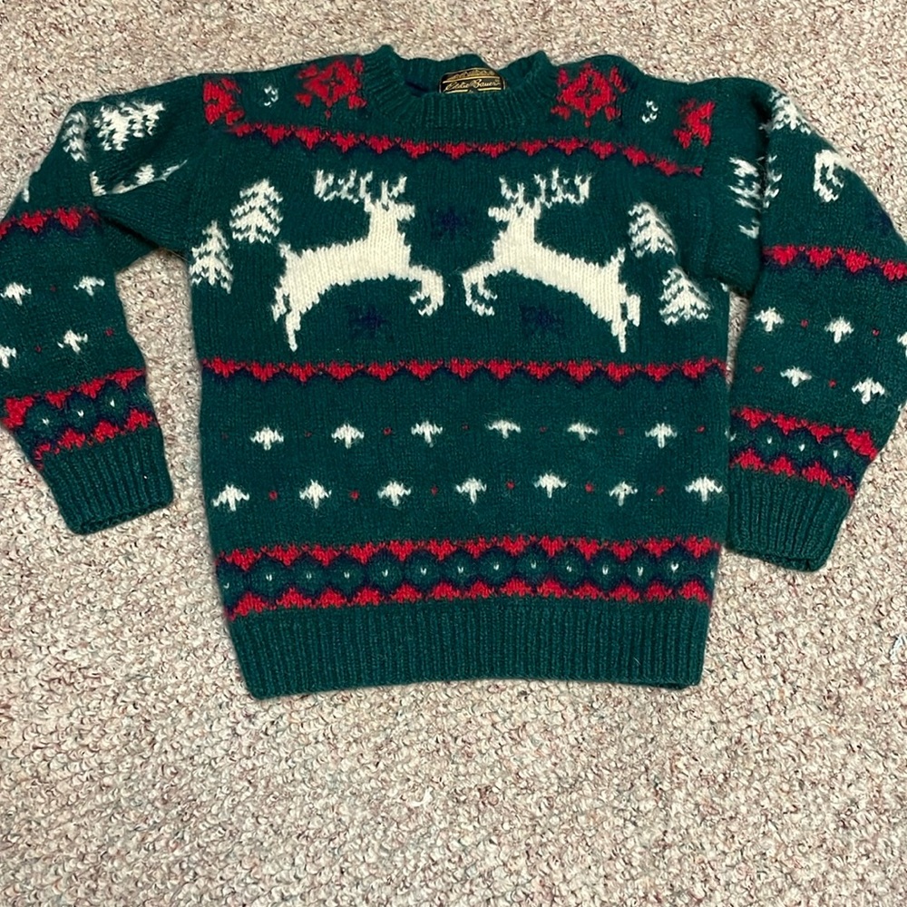 Vintage 100% wool reindeer sweater